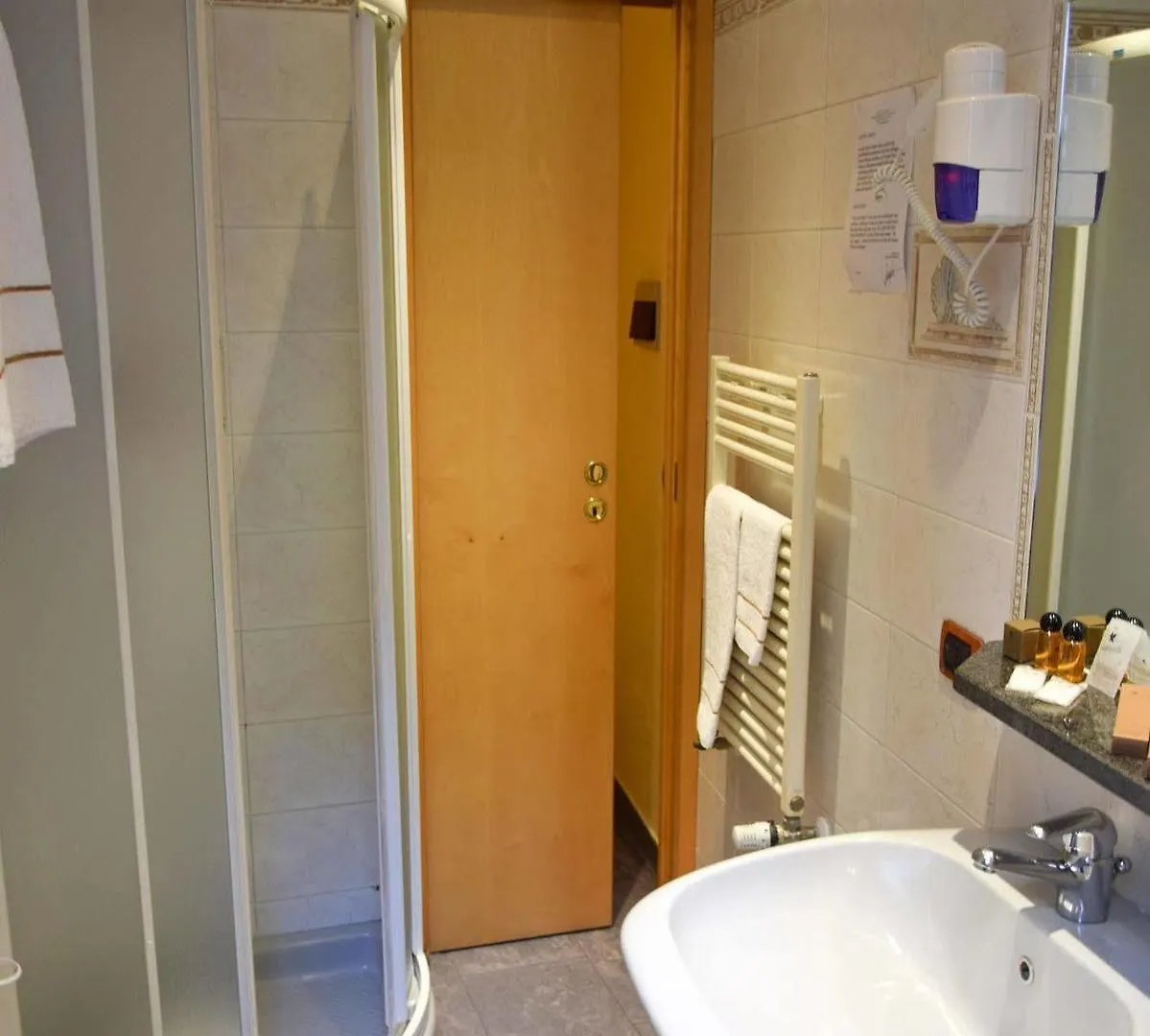 Hotel Losanna Milan Italy