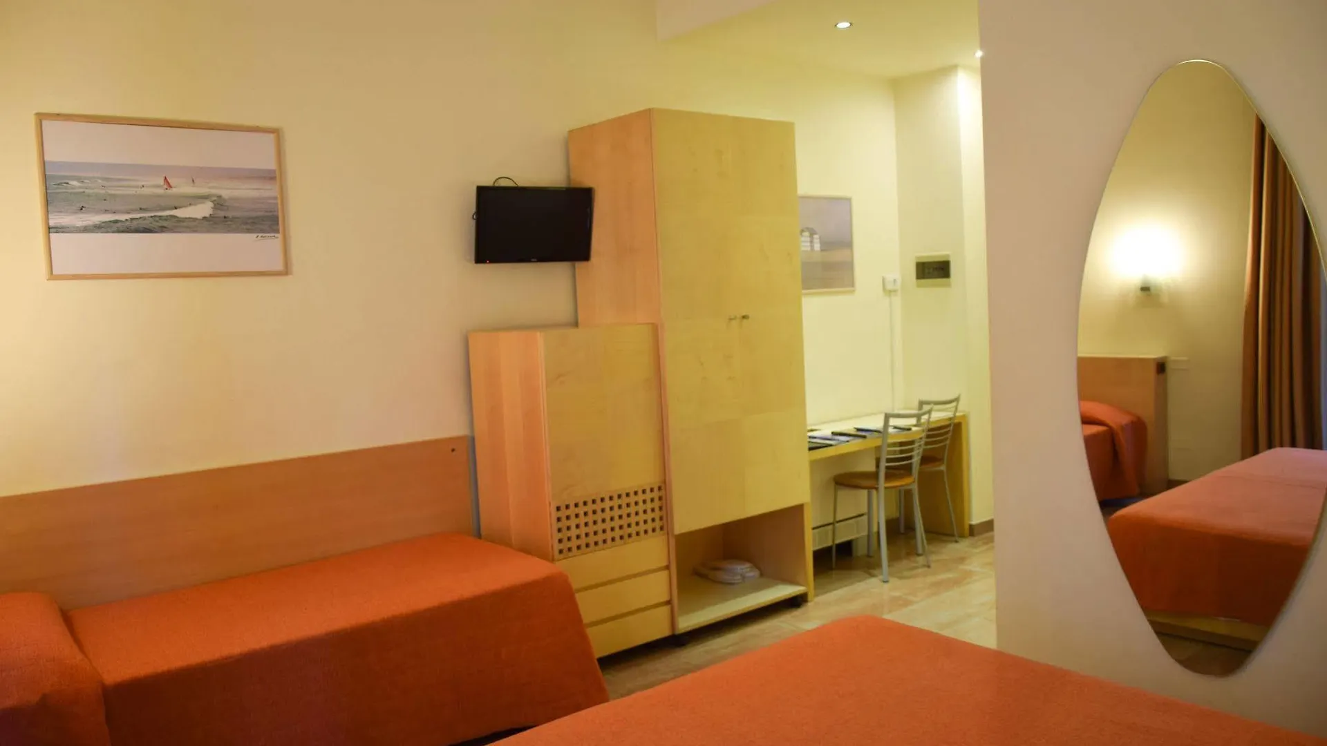 Hotel Losanna Milán 3*,